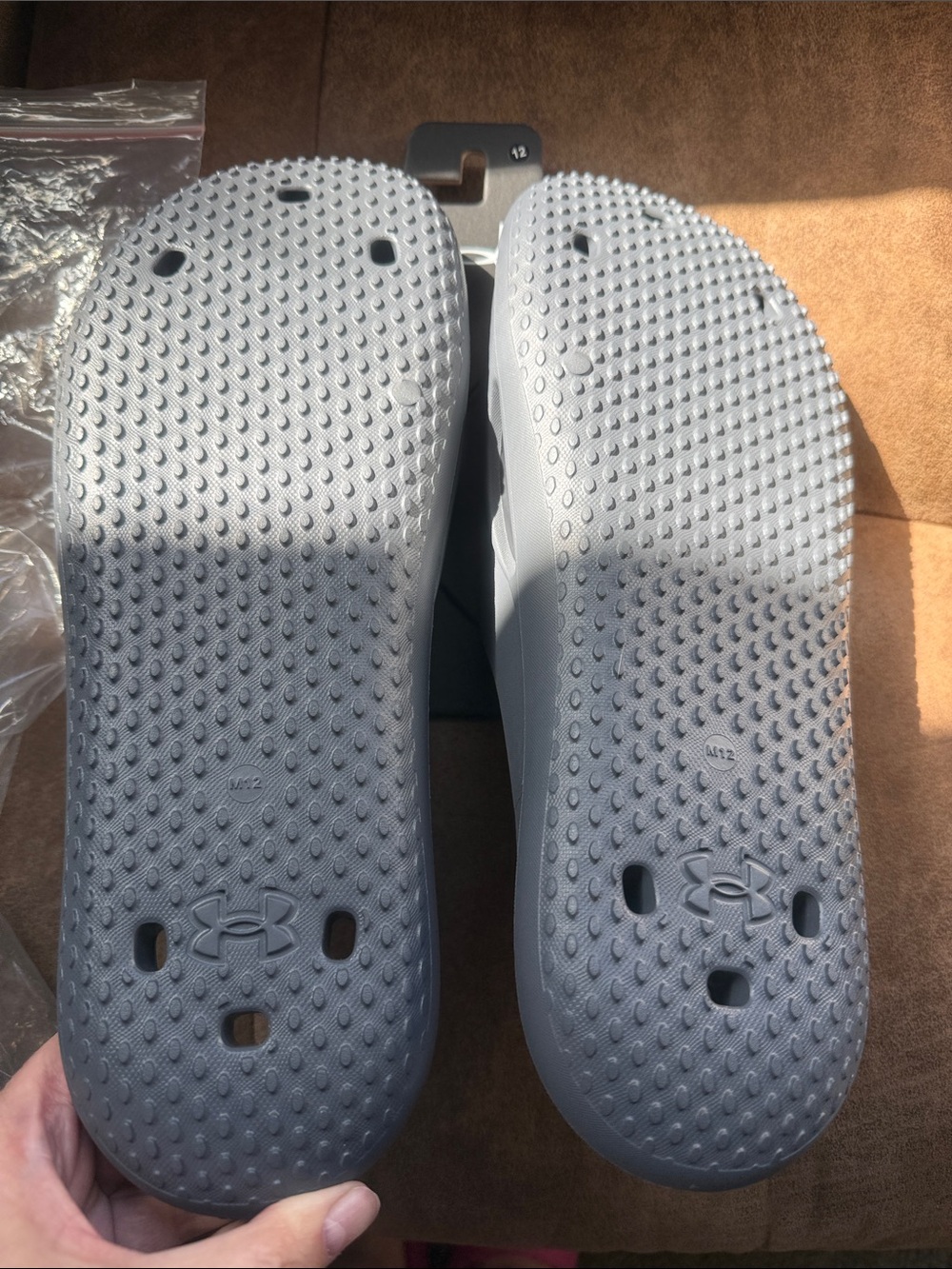 Men’s NWT Under Armour Slate Gray Contoured Slide Sandals 12 - Picture 3 of 4